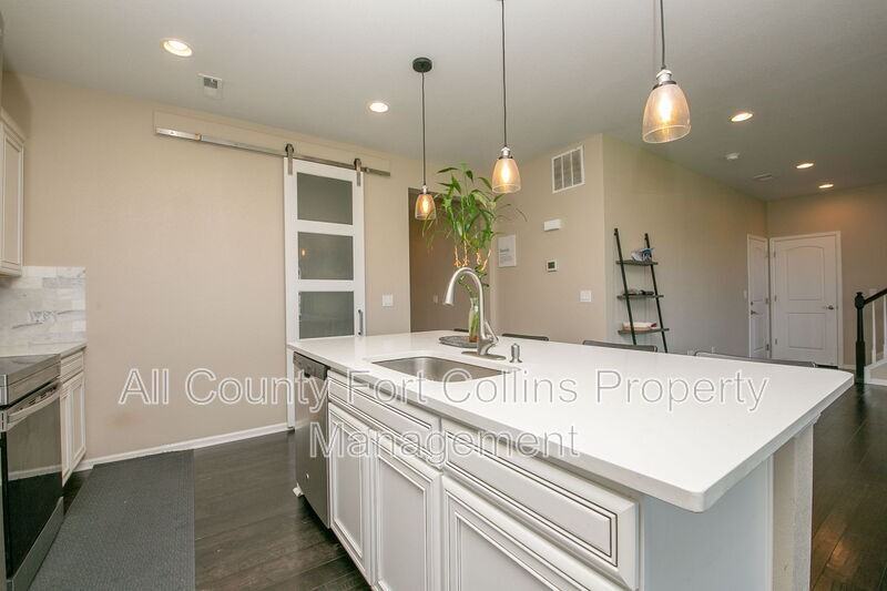 5428 Eagle Creek Dr - Photo 4 of 14