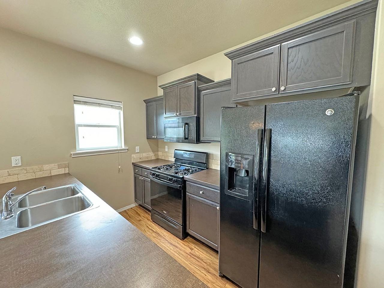 368 Stone Fly Dr - Photo 6 of 18