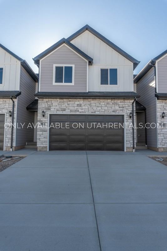 864 Nw - Photo 2 of 29
