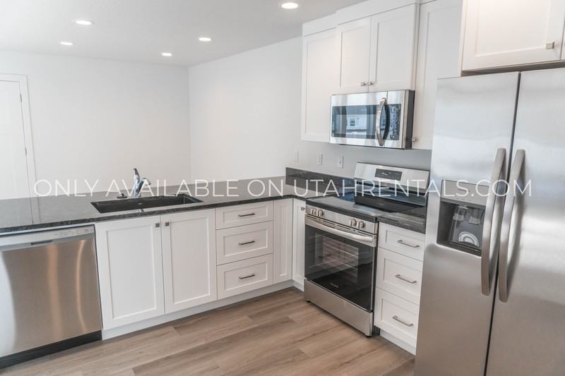 864 Nw - Photo 3 of 29