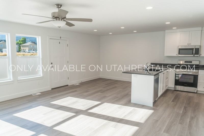 868 Nw - Photo 6 of 26