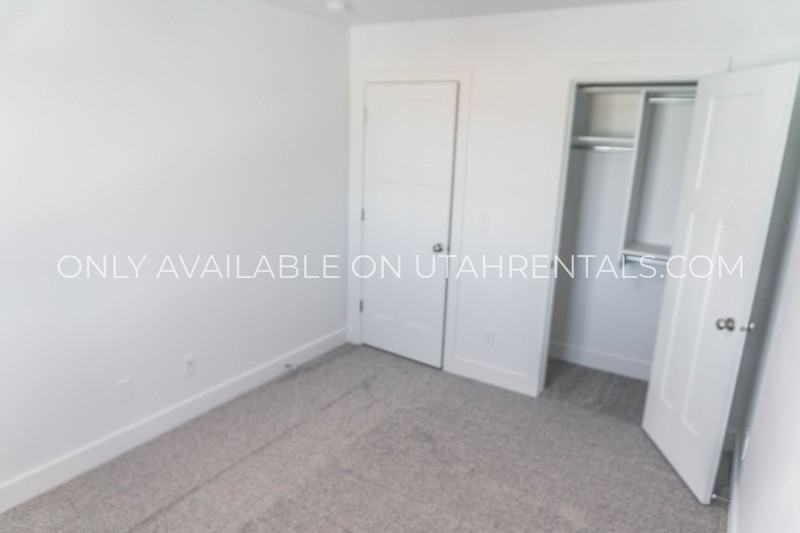 868 Nw - Photo 7 of 26