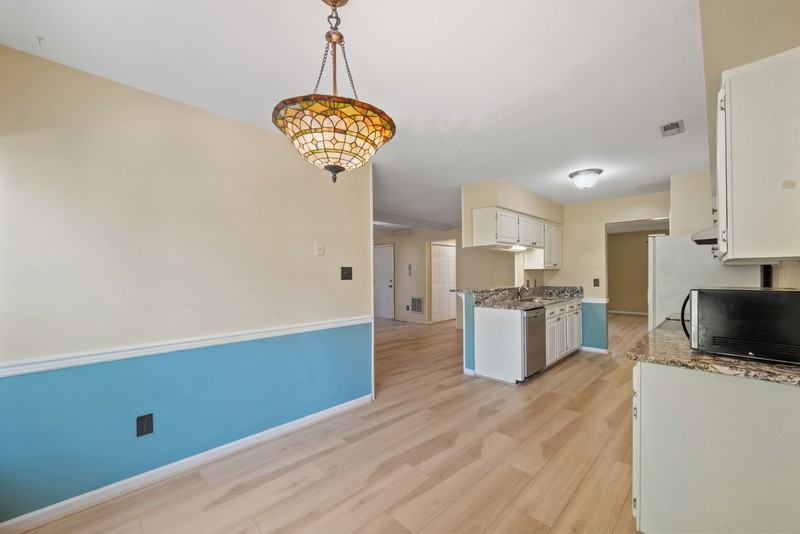 2105 Grey Fox Ln - Photo 7 of 32