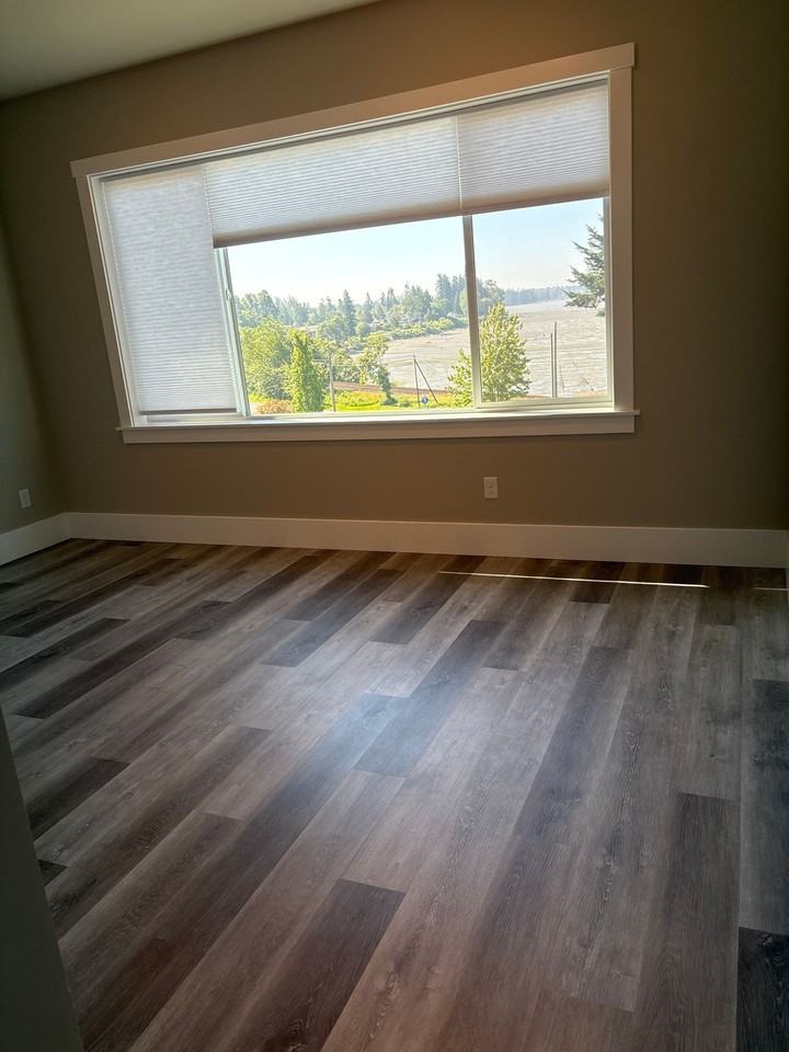 781 Georgia Street - Photo 7 of 11