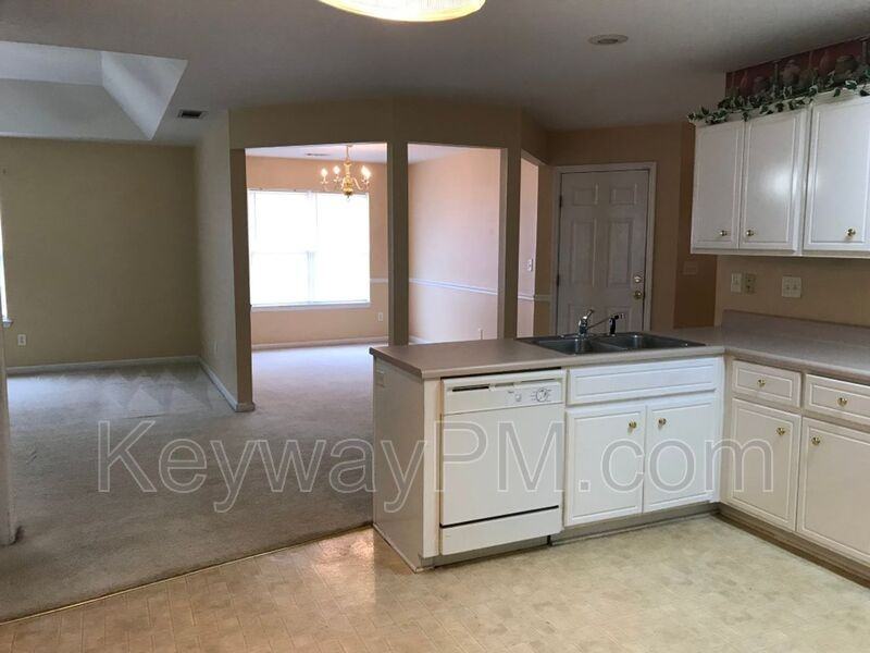 1017 Caddenwoods Dr - Photo 7 of 16