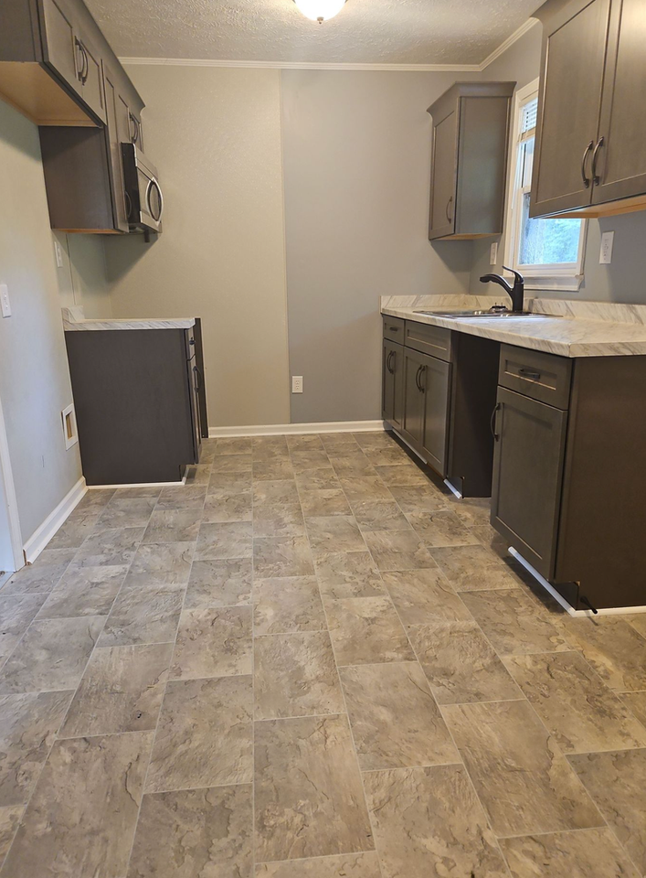 214 High St - Photo 3 of 16