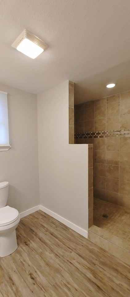 2111 Oak St - Photo 5 of 30