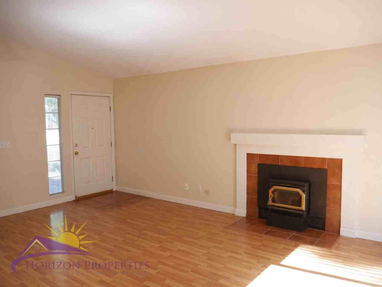 8636 Travary Way - Photo 3 of 28