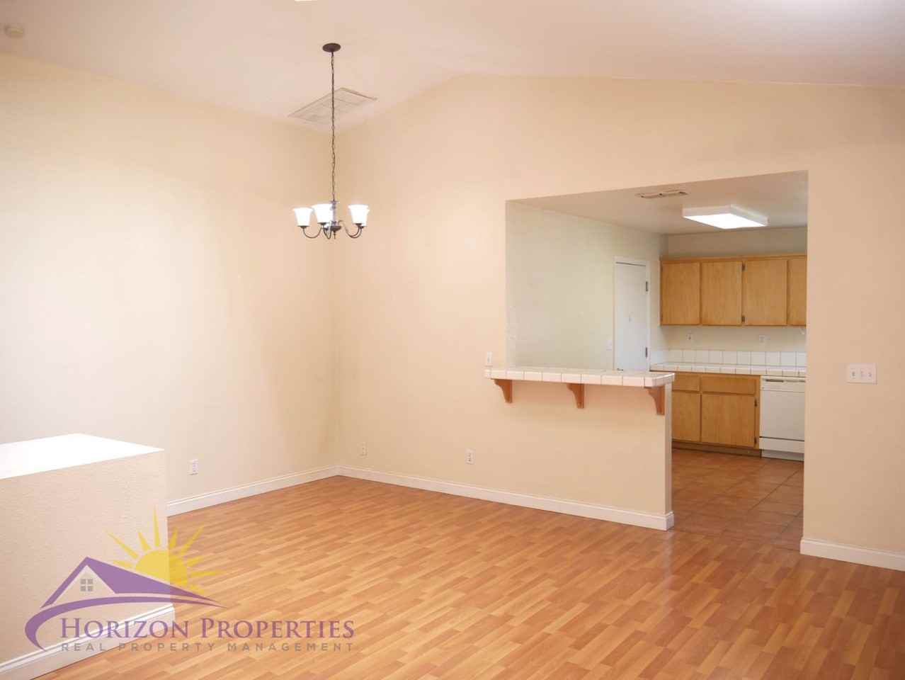 8636 Travary Way - Photo 6 of 28