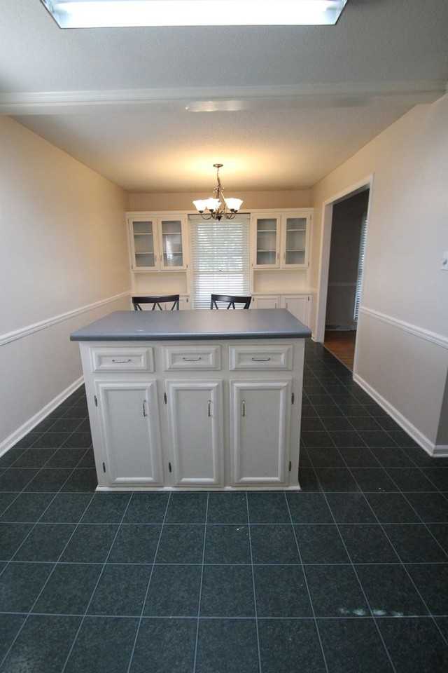 1904 Huntington Pl - Photo 6 of 21
