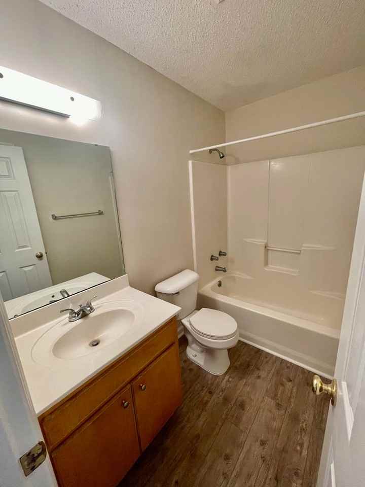 Southern Townes - Photo 7 of 31