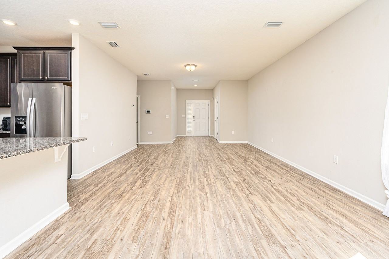 23 Bella Vita Way - Photo 3 of 36