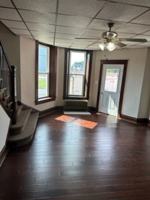 featured image of 402 N Railroad St