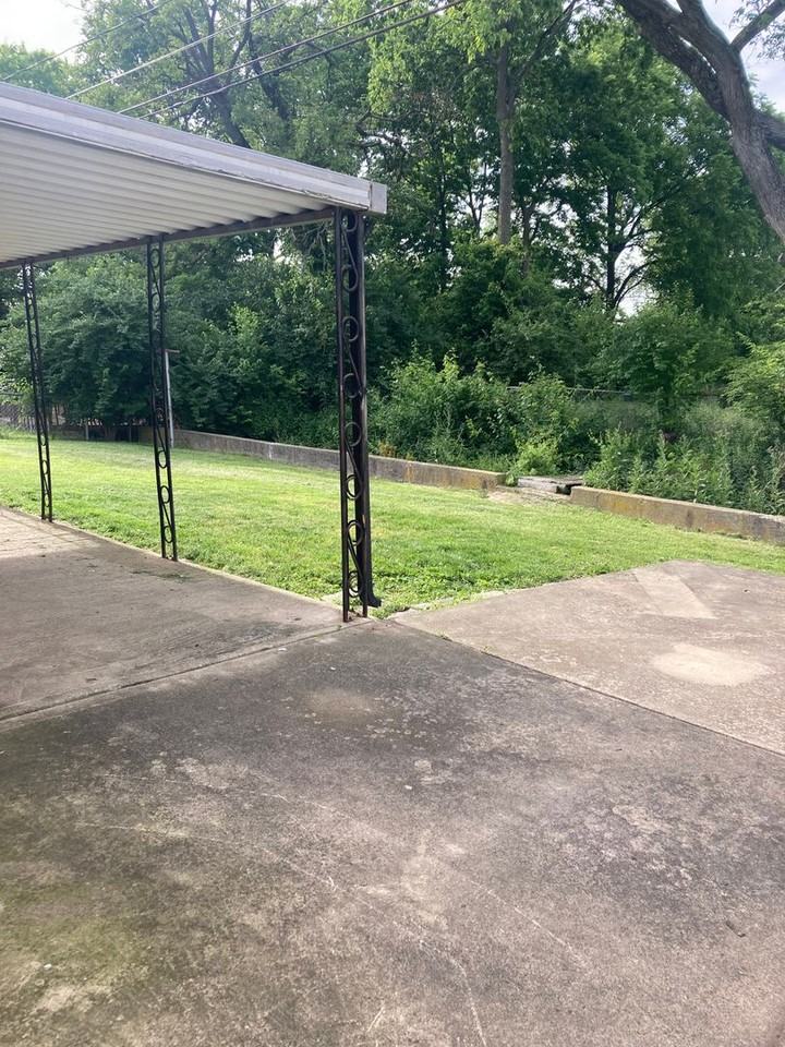 144 Mccraw Dr - Photo 4 of 26