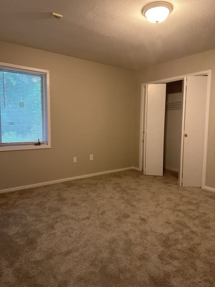 3208 Summerchase Cir - Photo 6 of 15