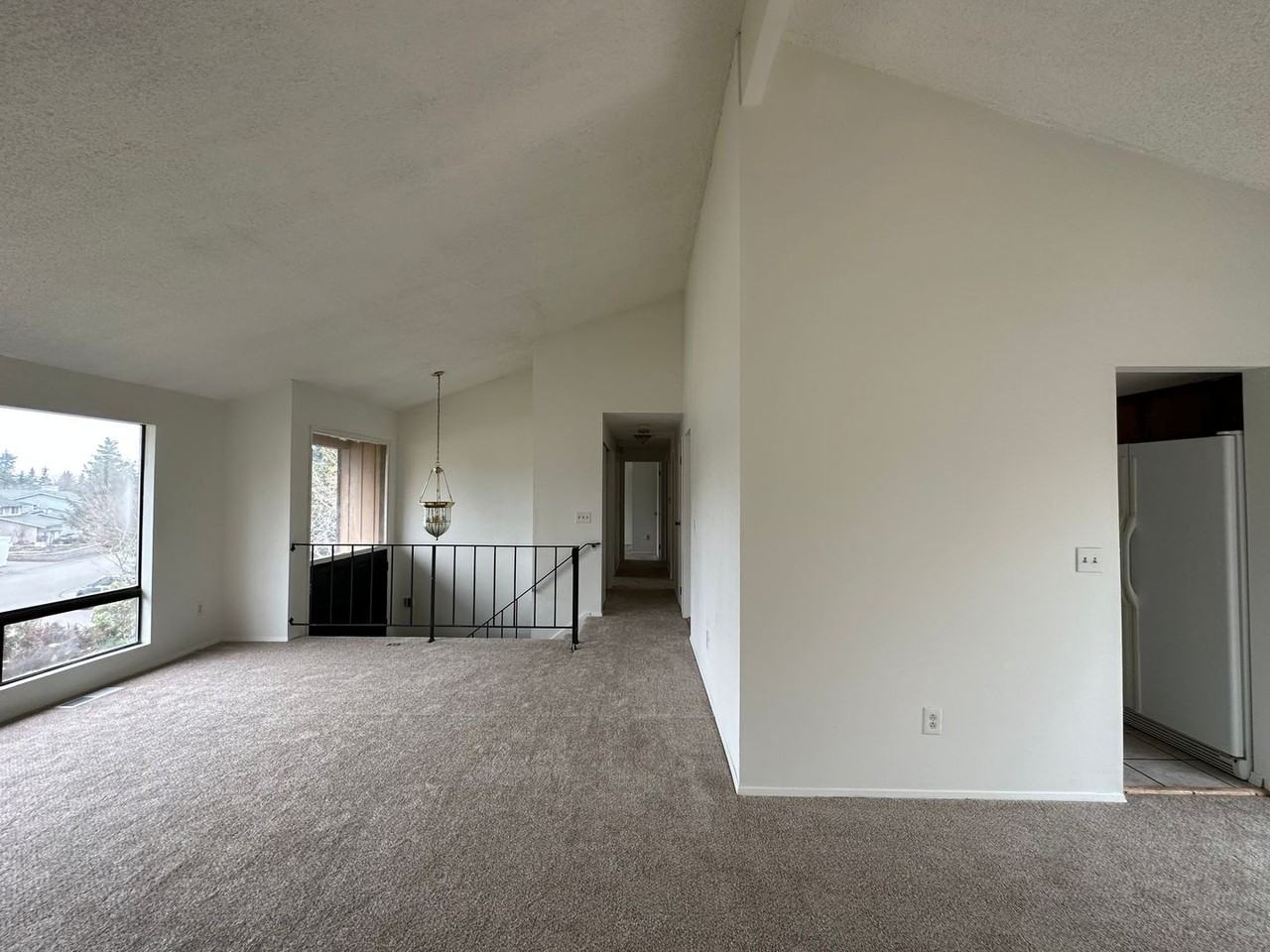 18658 110th Pl Se - Photo 6 of 19
