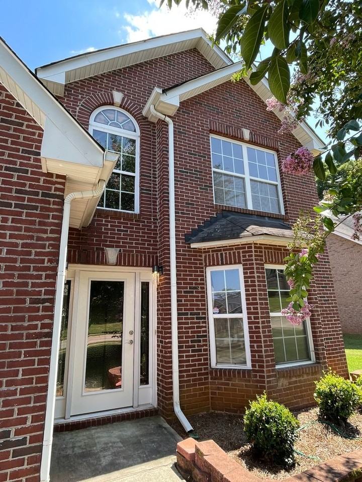 607 Pipkin Dr - Photo 2 of 30