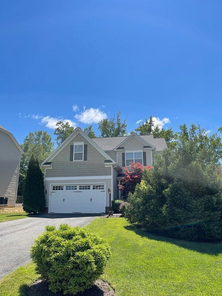 18591 Quantico Gateway Dr - Photo 2 of 50