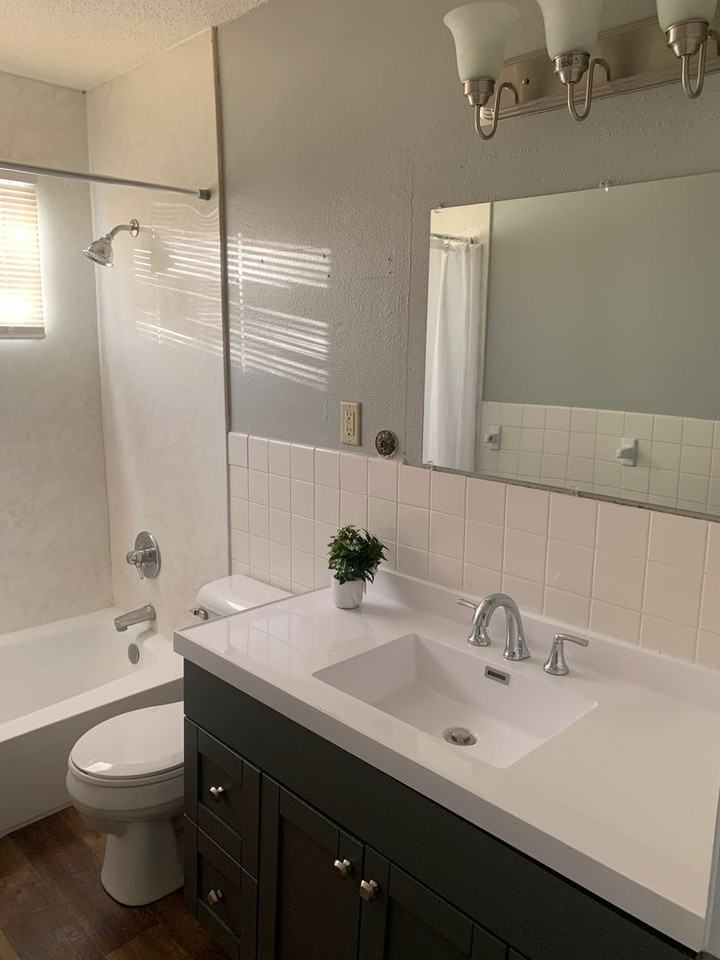 3131 Grimes Ave N - Photo 4 of 6