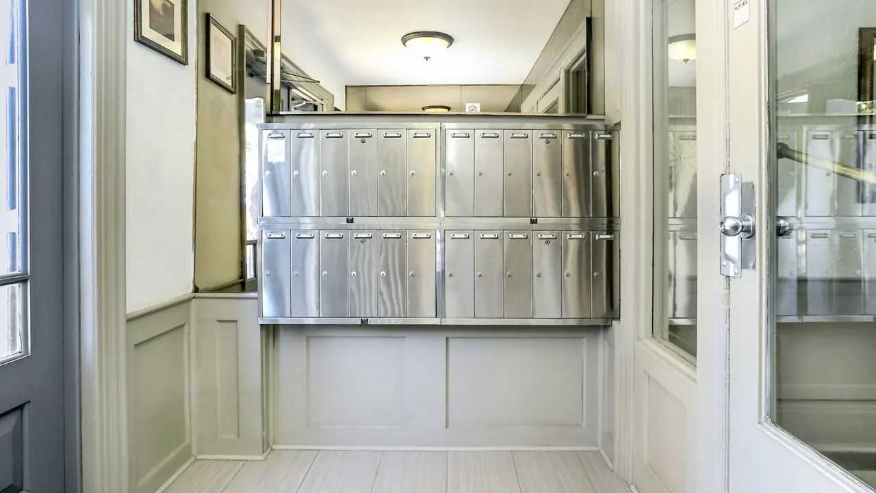 1520 Bathurst St. - Photo 3 of 22