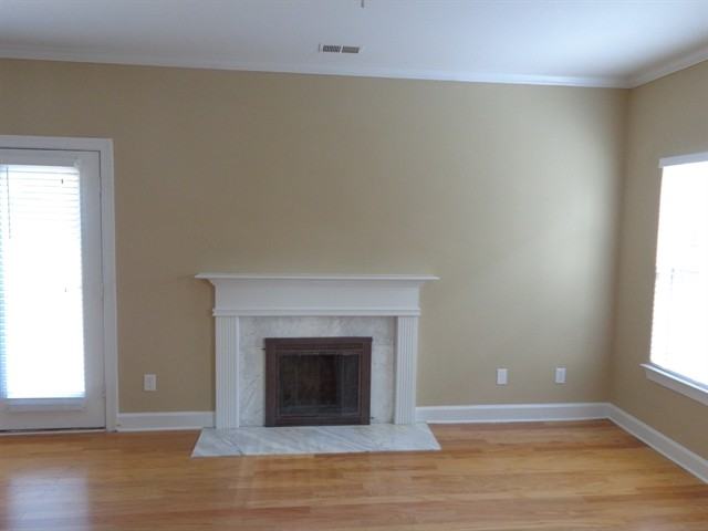 4620 Chiswell Ct - Photo 2 of 11