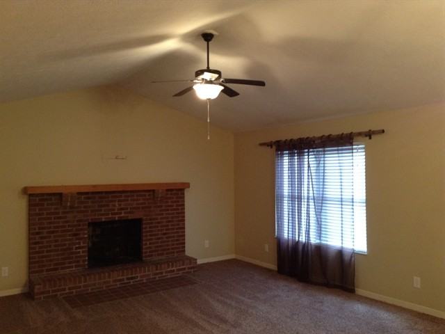 4336 Courtesy Ln - Photo 2 of 8