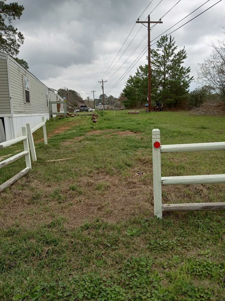104 Alum Creek Dr #NA - Photo 3 of 40