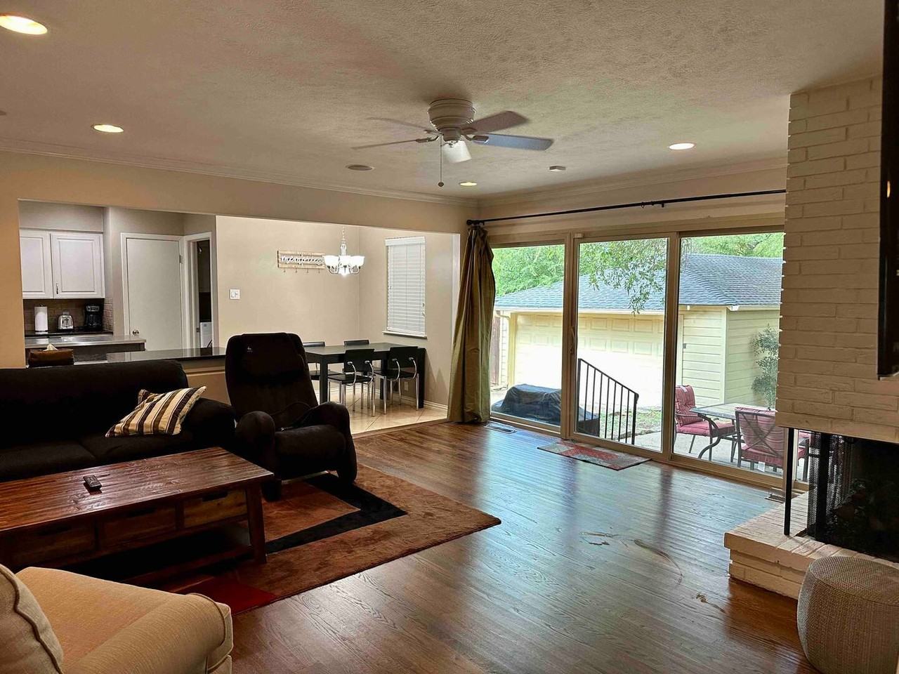 7026 Walling Ln #NA - Photo 2 of 22