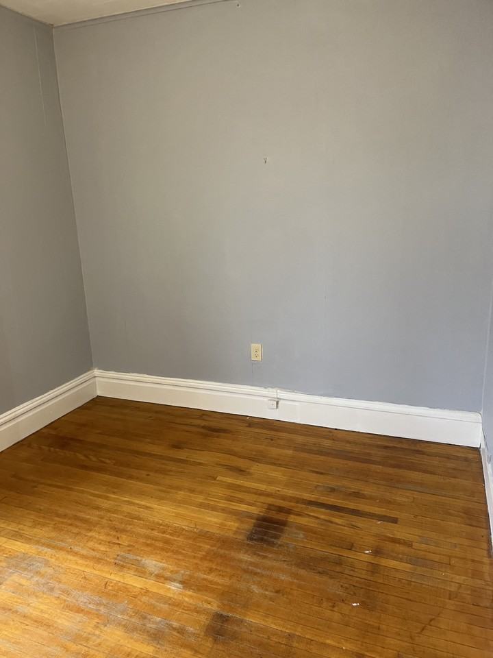 29 Fulton St - Photo 3 of 9