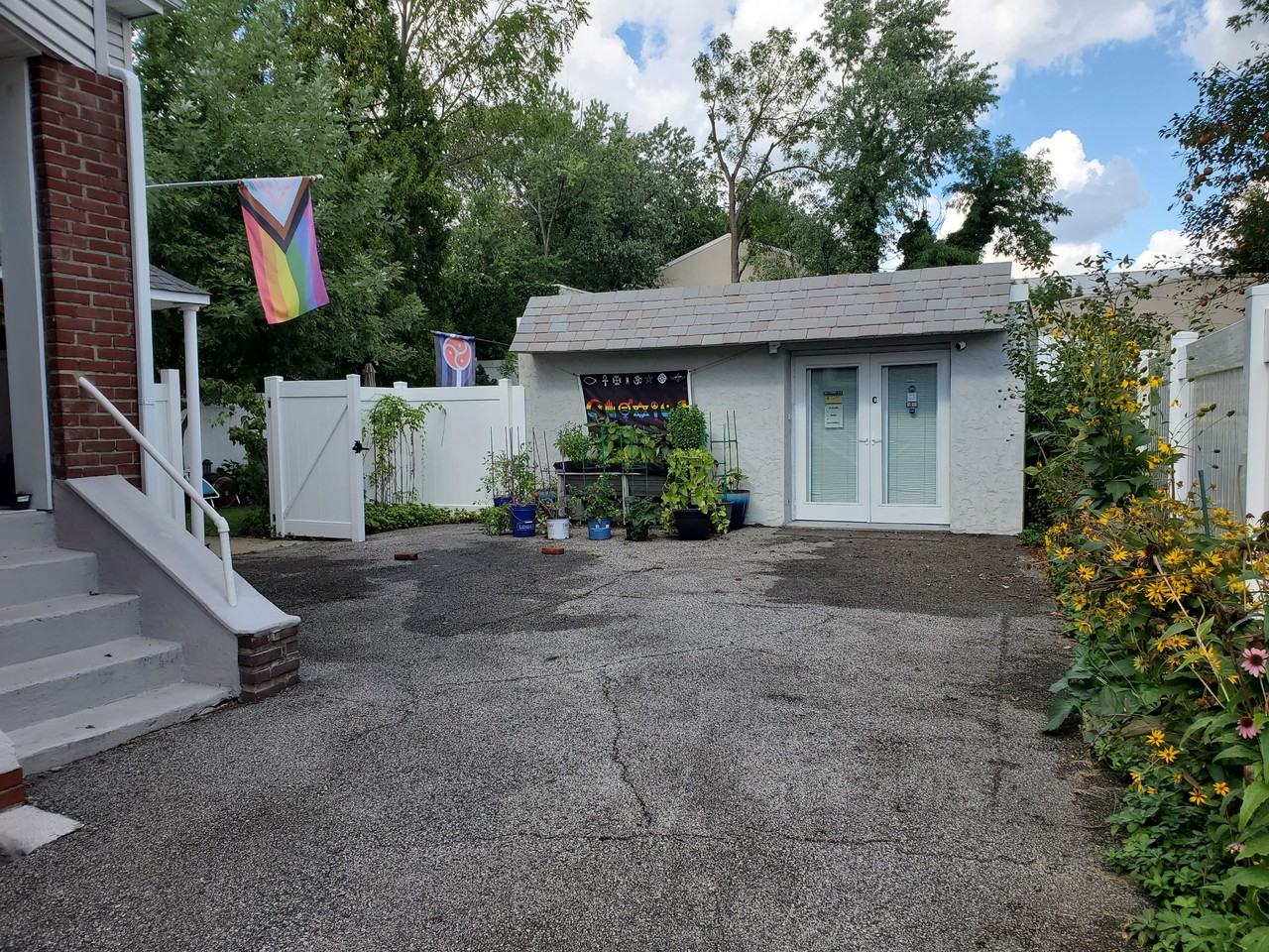 2411A Patane Ave #NA - Photo 3 of 29