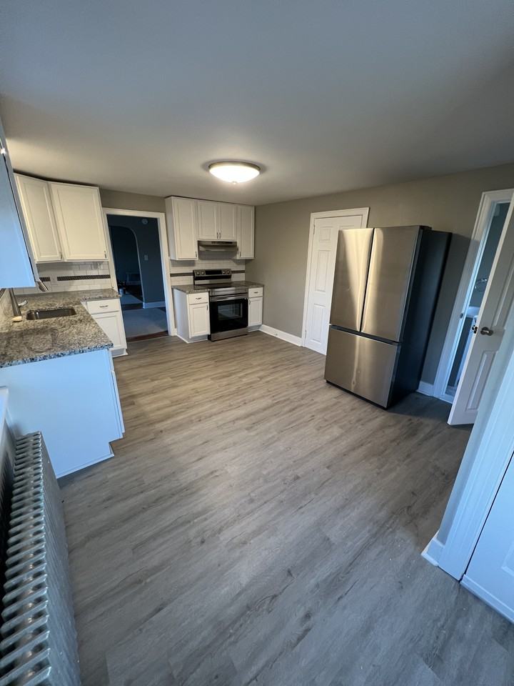 47 Bridge St #FL2 - Photo 2 of 14