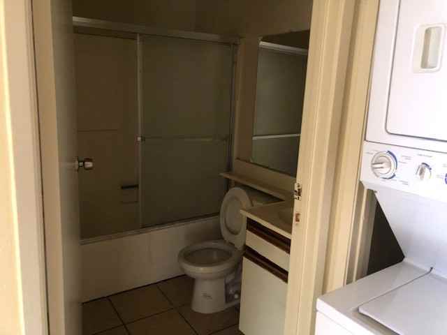 10206 Samoa Ave #10 - Photo 5 of 8