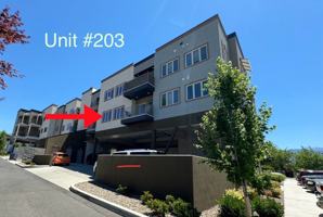featured image of 651 Fair Oaks Ave