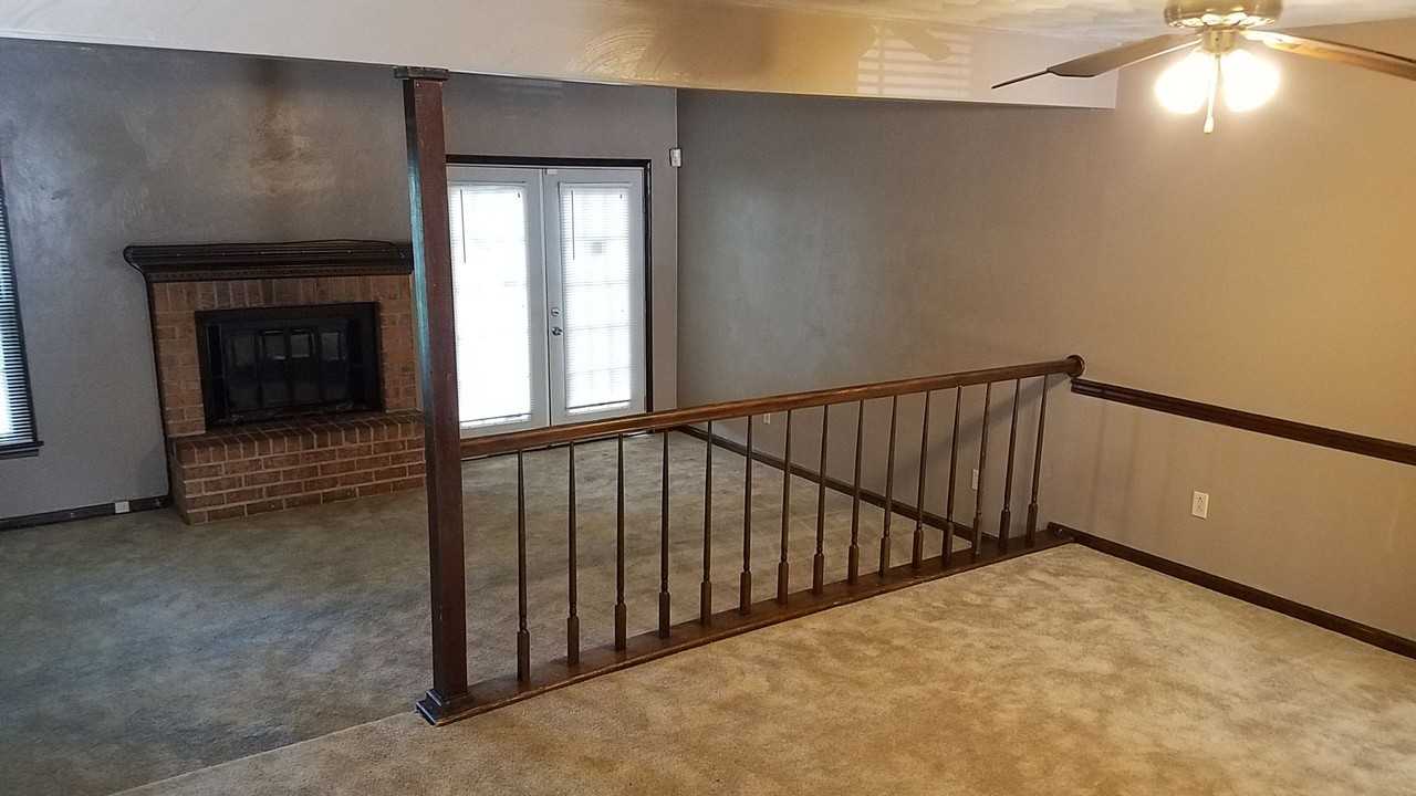 5622 Picadilly Ln - Photo 6 of 13