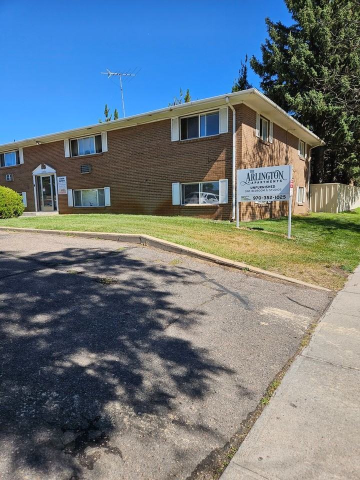 BR2215 - Photo 2 of 20