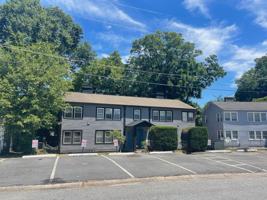 featured image of 587 Colonial Cir Se