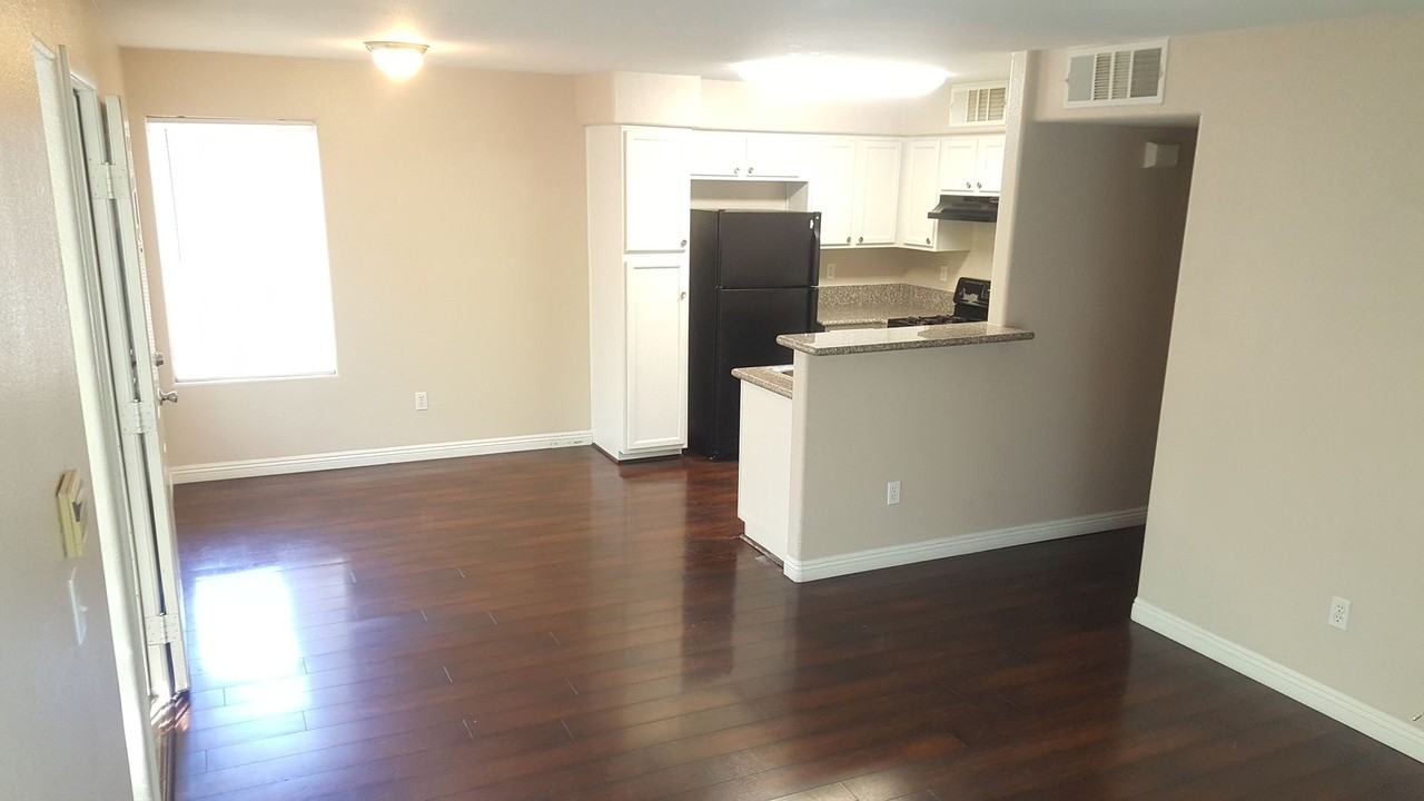 3067 Key Largo Dr #204 - Photo 3 of 17