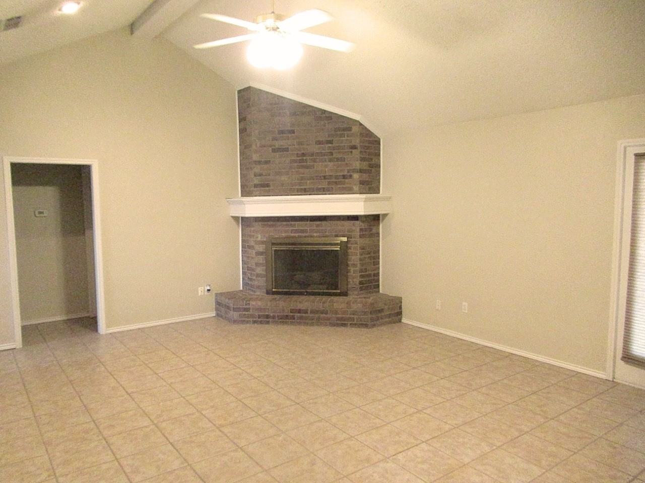 8302 Detroit Ave - Photo 3 of 10