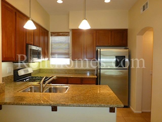 515 Almond Rd - Photo 3 of 20
