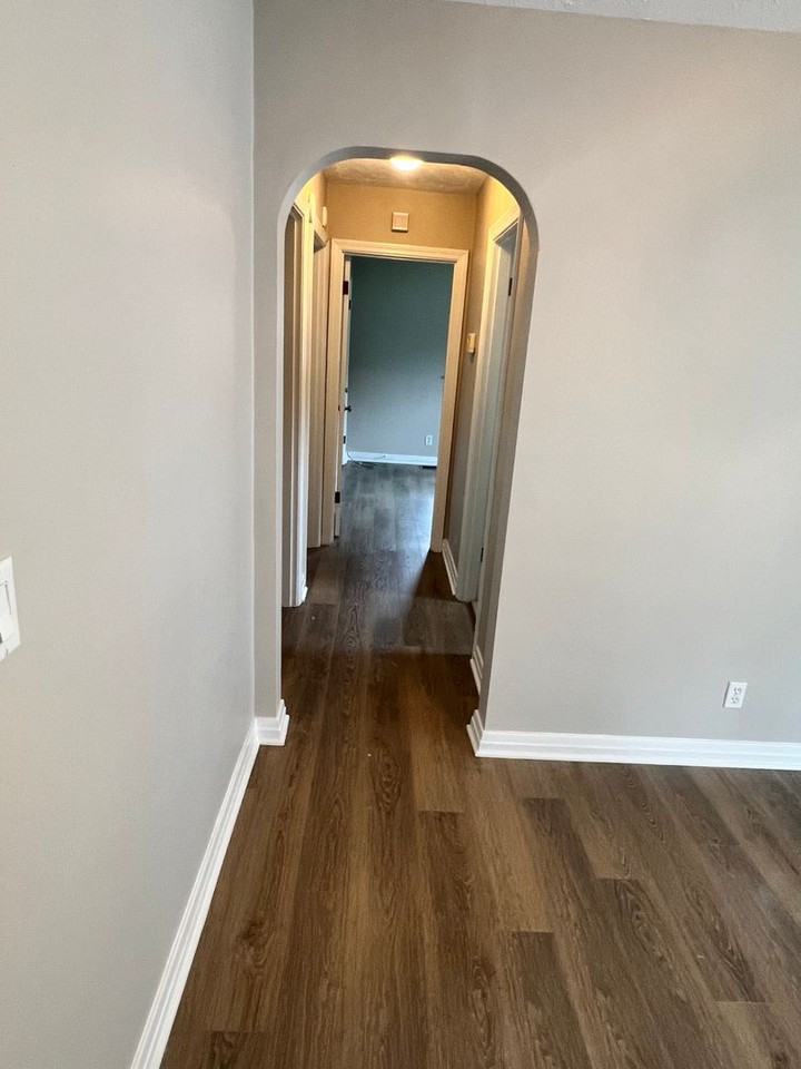 2029 Lynn Lea Rd - Photo 5 of 14