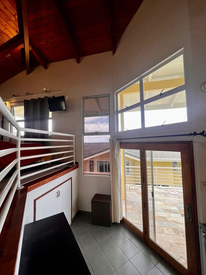 4846 Sierra Dr - Photo 5 of 19