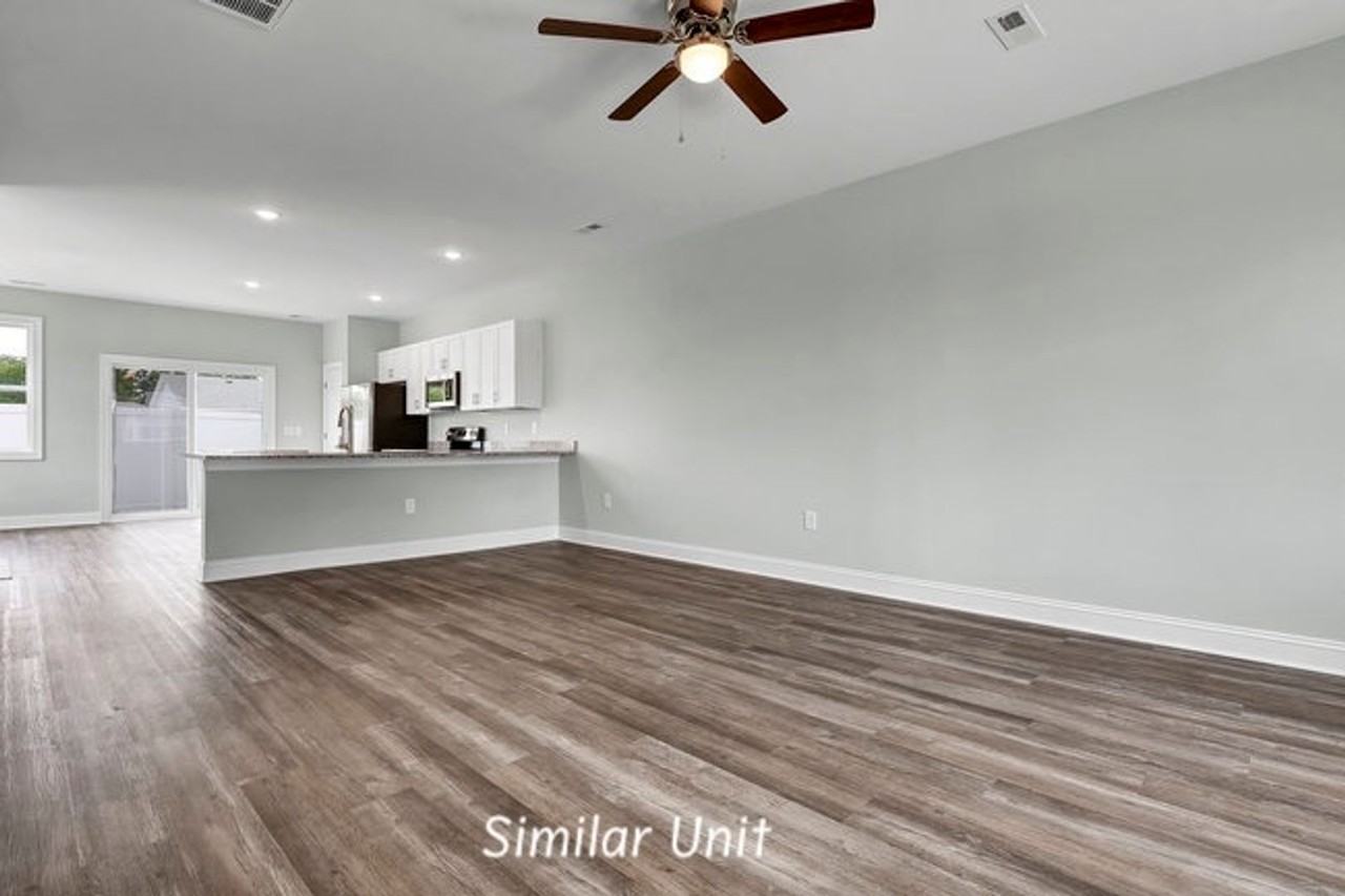 309 Starfish Ln - Photo 2 of 42