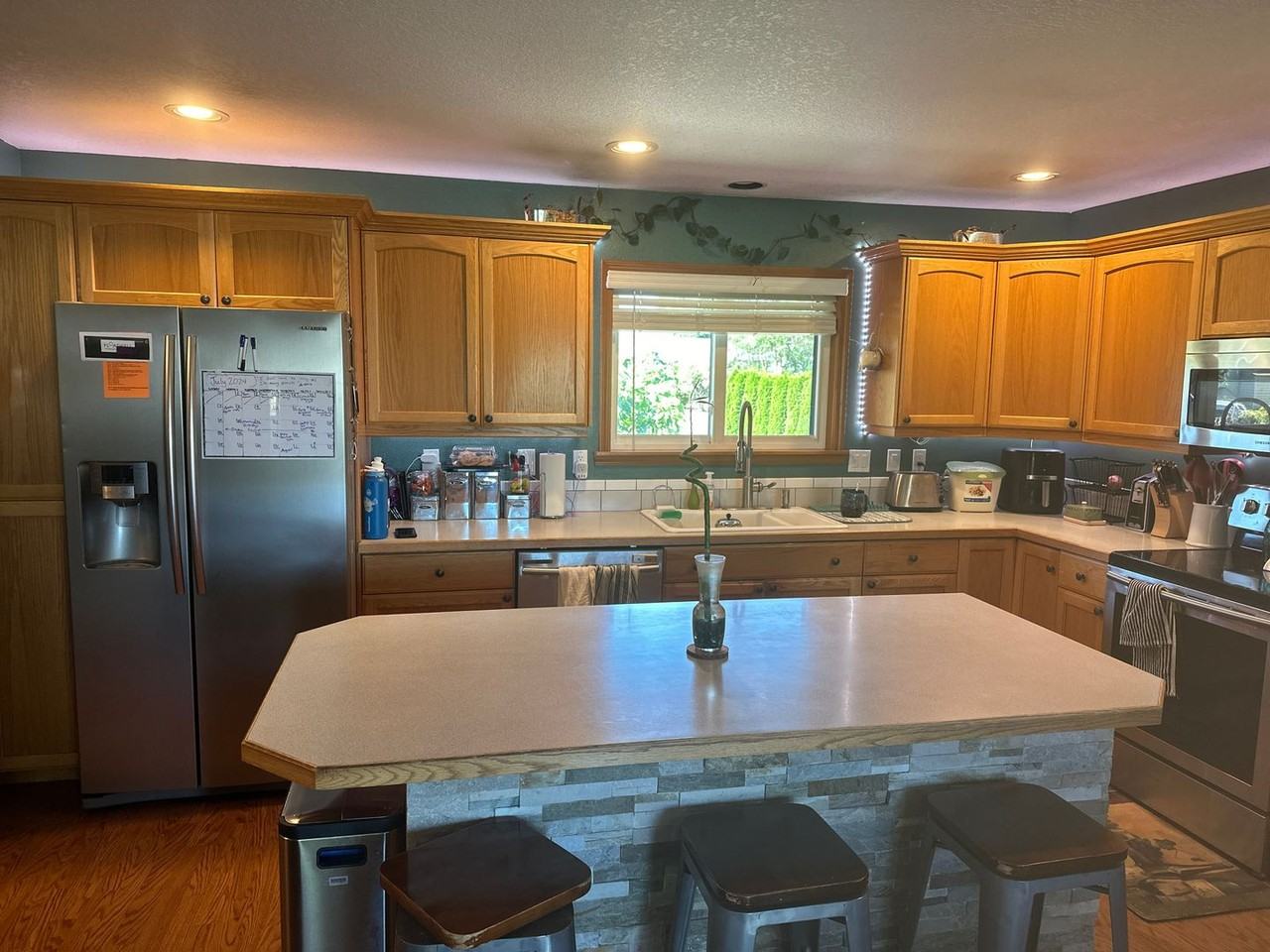 11916 Ne 6th St - Photo 2 of 19