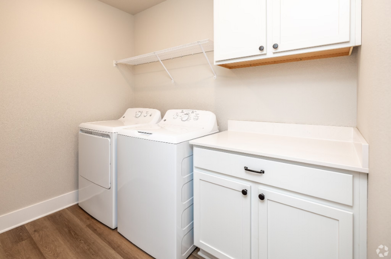 Grand Valley Townhomes - Photo 6 of 11