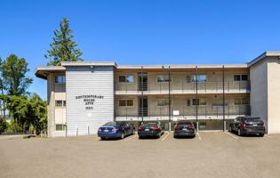 featured image of 10311 Des Moines Memorial Dr S