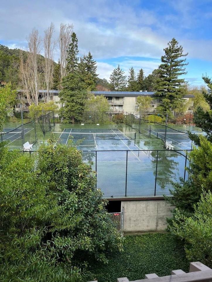 8220 Shelter Creek Ln - Photo 3 of 25