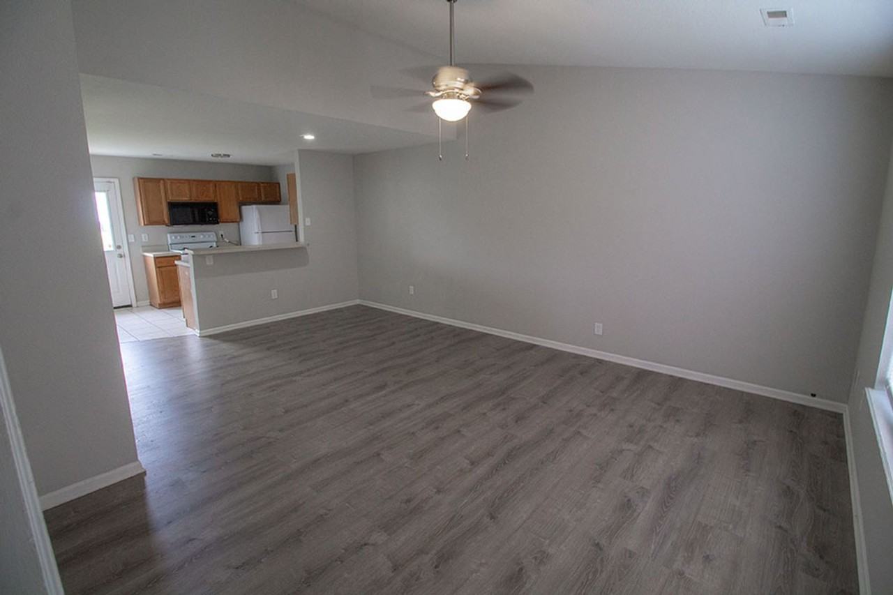 1602 High Quest Cir - Photo 3 of 20