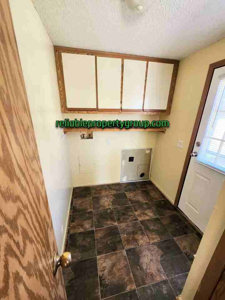 24 Holiday Park - Photo 5 of 15