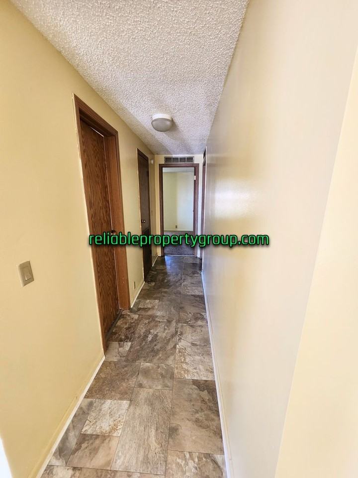 24 Holiday Park - Photo 7 of 15