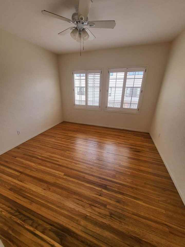 2517 1/2 Congress St - Photo 2 of 10